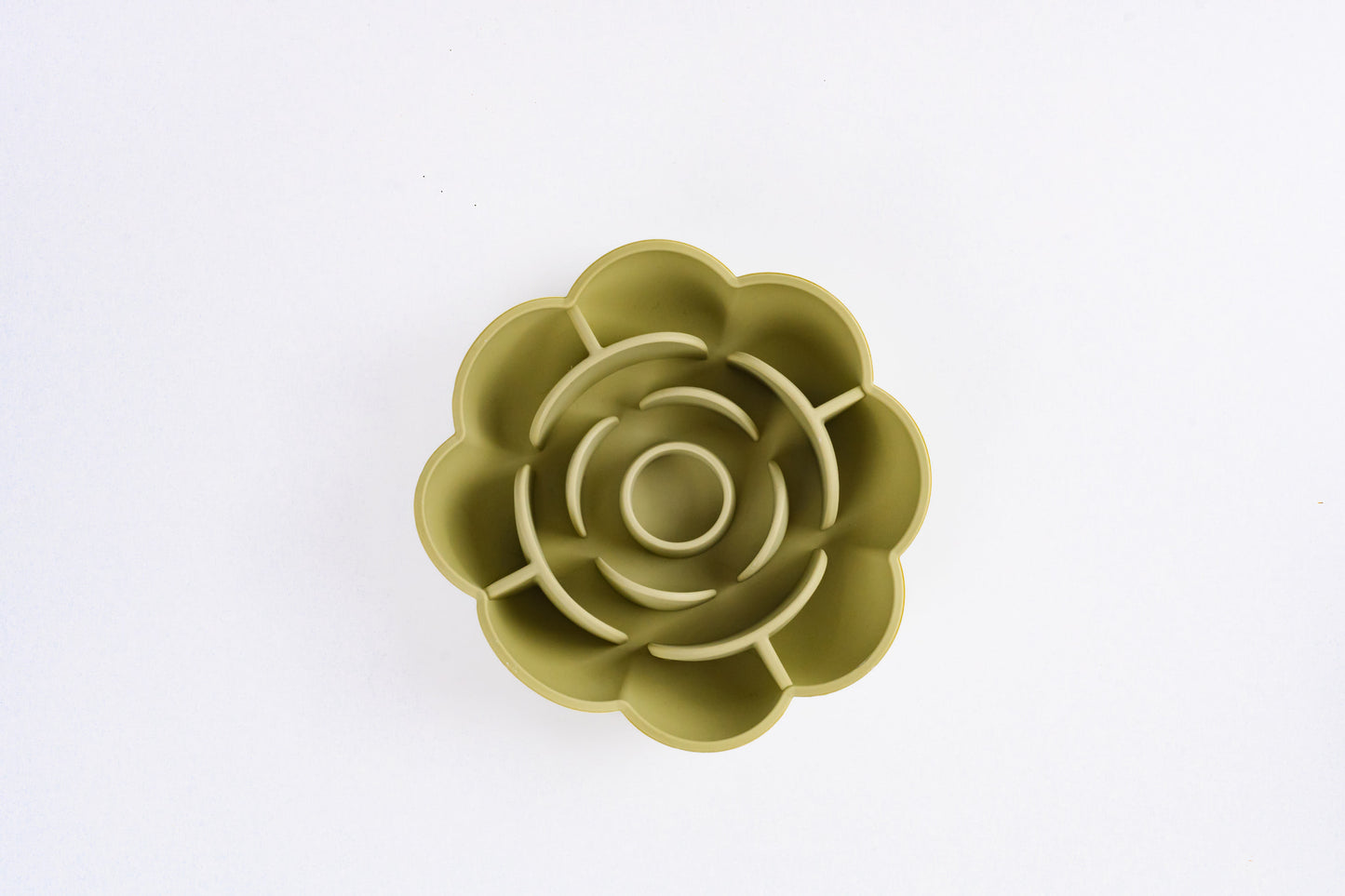Flower Slow Feeder - Olive