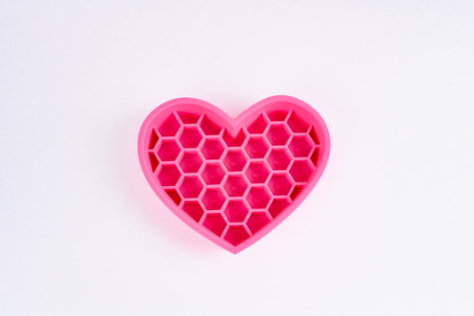 2-in-1 Heart Slow Feeder & Lick Mat - Blush