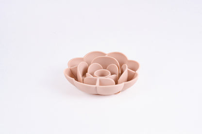 Flower Slow Feeder - Oatmeal