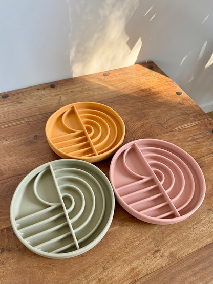 Sunrise Plate - Olive