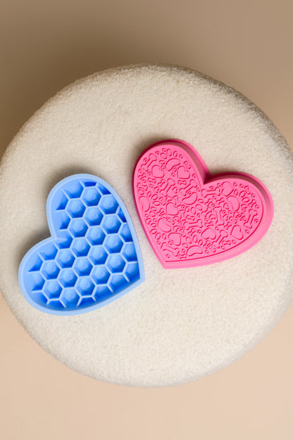 2-in-1 Heart Slow Feeder & Lick Mat - Blush