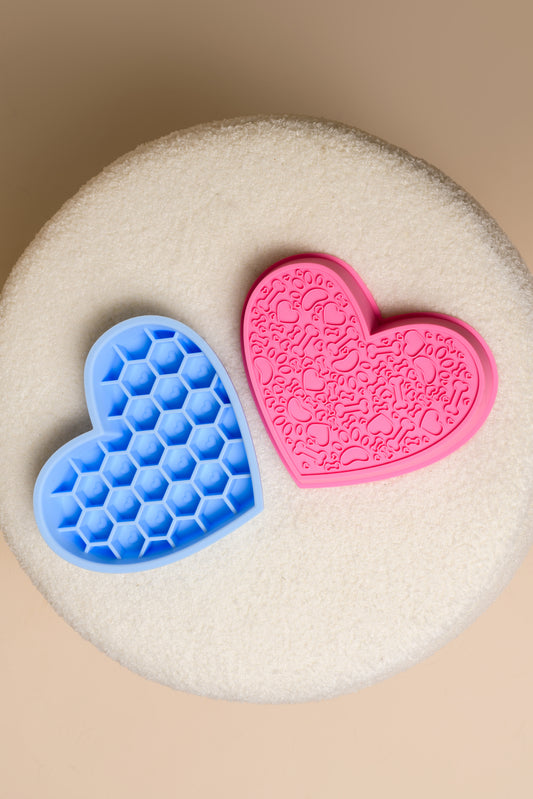 2-in-1 Heart Slow Feeder & Lick Mat - Blush