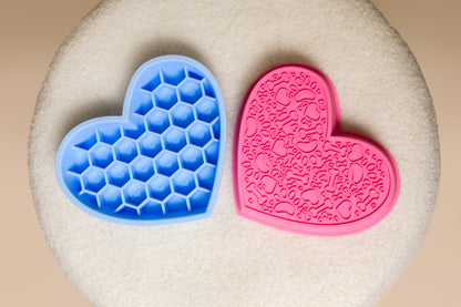 2-in-1 Heart Slow Feeder & Lick Mat - Blush